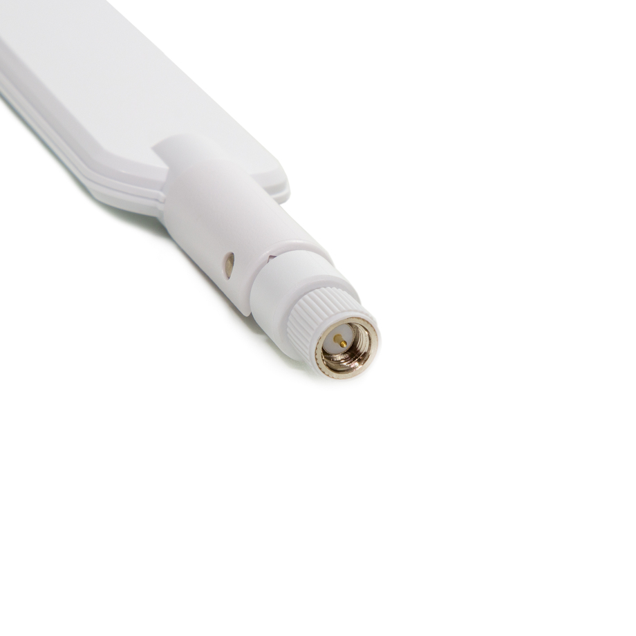 MikroTik LTE 5G un LoRa IoT antena